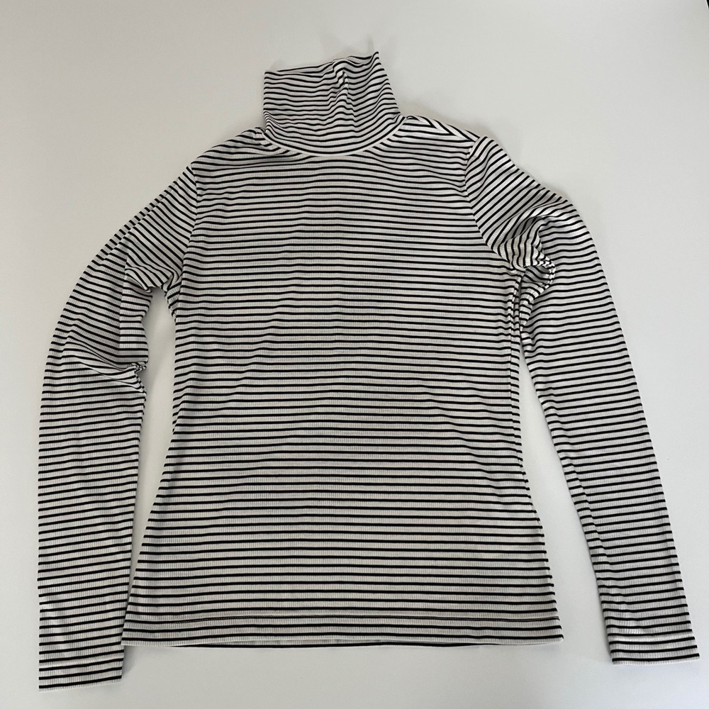 HM Womens Small Black‎ White Striped Ribbed Long Sleeve Turtleneck Top